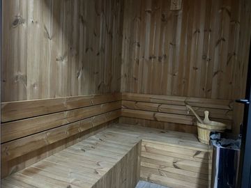 VENDO SUITE SECTOR PALMAS CON PERMISO HOTELERO