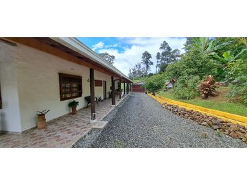 VENDO FINCA VENECIA ANTIOQUIA