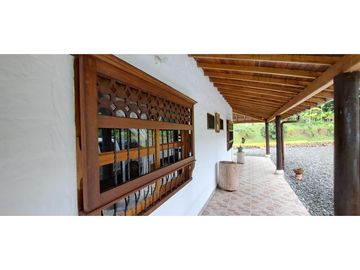 VENDO FINCA VENECIA ANTIOQUIA
