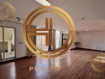 Casa en EL PUEBLITO, QUERETARO