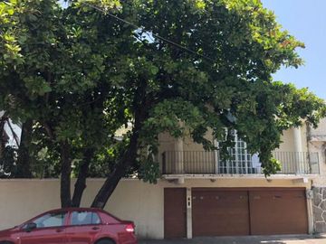 XICOTENCATL, CASA en VENTA, para AGENCIA ADUANAL,NOTARIA o ESCUELA
