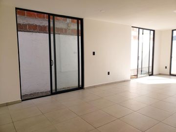 VENTA casa en San Pedro Cholula, 3 recamaras Puebla.