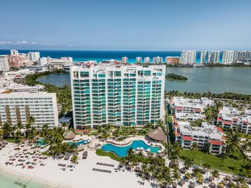Departamento en Venta en Las Olas, Zona Hotelera