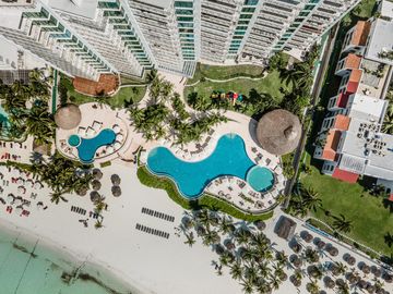 Departamento en Venta en Las Olas, Zona Hotelera