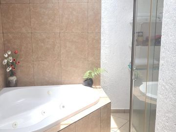 Casa en venta, zona Mártires de Chicago , Xalapa Veracruz