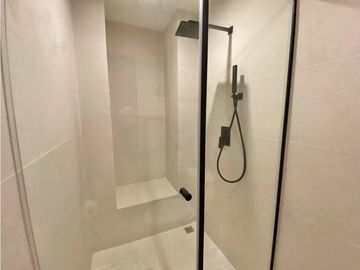 VENDO APARTAMENTO EN AVENIDA BALBOA PH LA GAVIOTA (1)