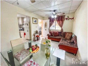 VENDO CASA EN ARRAIJAN VILLAS LAS  PRADERAS