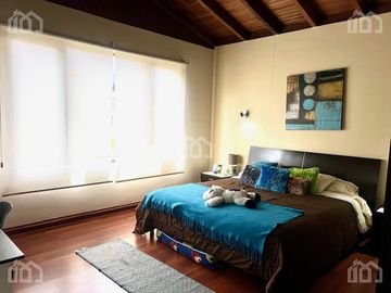 CASA DE VENTA EN MIRAVALLE 3