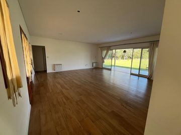 VENTA DE CASA EN Pilar