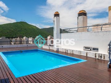 Departamento en venta de 3 dormitorios con cochera en Macrocentro