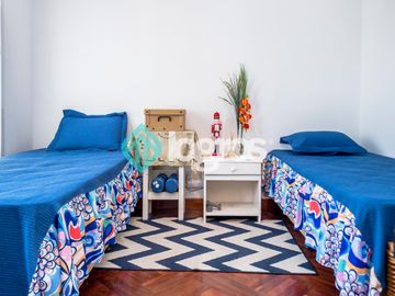 Departamento en venta de 3 dormitorios con cochera en Macrocentro