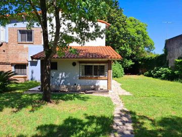 CASA 5 AMBIENTES VENTA LOMAS DE ZAMORA LOTE 17x47