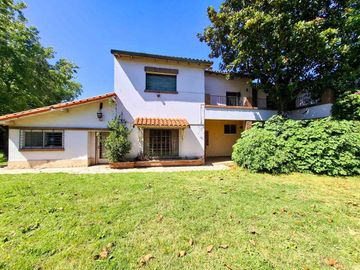 CASA 5 AMBIENTES VENTA LOMAS DE ZAMORA LOTE 17x47