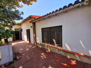 CASA 5 AMBIENTES VENTA LOMAS DE ZAMORA LOTE 17x47