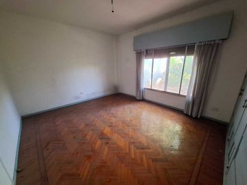 CASA 5 AMBIENTES VENTA LOMAS DE ZAMORA LOTE 17x47