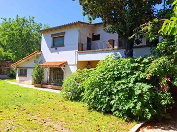 CASA 5 AMBIENTES VENTA LOMAS DE ZAMORA LOTE 17x47