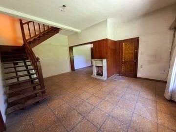 CASA 5 AMBIENTES VENTA LOMAS DE ZAMORA LOTE 17x47