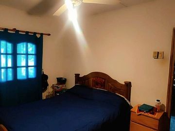 VENTA CASA CON DEPARTAMENTO