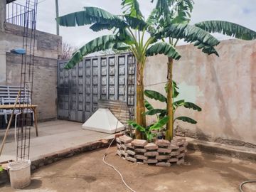 VENTA CASA 3/4 DORMI. 2 BAÑOS PATIO MAIPU