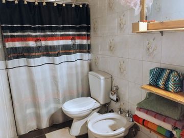 VENTA CASA 3/4 DORMI. 2 BAÑOS PATIO MAIPU