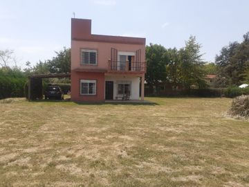 VENTA CASAQUINTA  4 AMB EXALTACION DE LA CRUZ