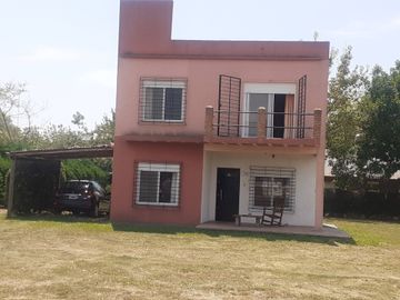 VENTA CASAQUINTA  4 AMB EXALTACION DE LA CRUZ