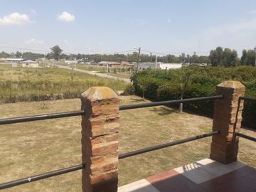 VENTA CASAQUINTA  4 AMB EXALTACION DE LA CRUZ