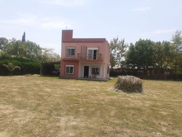 VENTA CASAQUINTA  4 AMB EXALTACION DE LA CRUZ