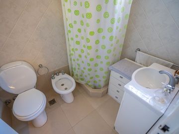 Casa en doble lote Country Club Los Cardales