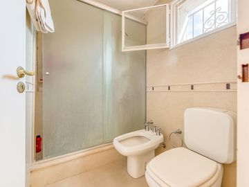 Casa en doble lote Country Club Los Cardales