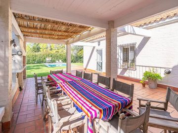 Casa en doble lote Country Club Los Cardales