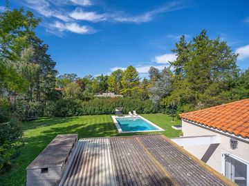 Casa en doble lote Country Club Los Cardales