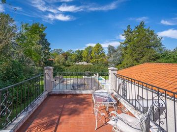 Casa en doble lote Country Club Los Cardales