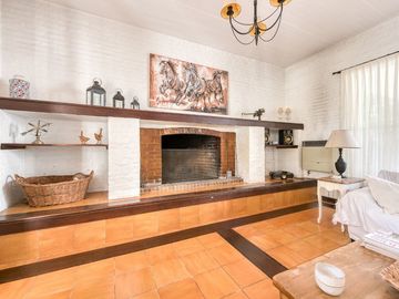 Casa en doble lote Country Club Los Cardales