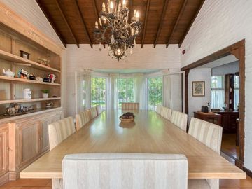 Casa en doble lote Country Club Los Cardales