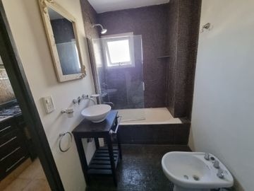 Departamento 2 ambientes en venta en Quilmes