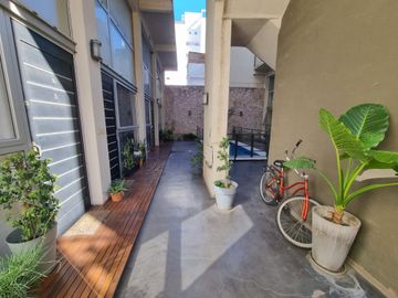 Departamento 2 ambientes en venta en Quilmes