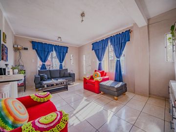 VENTA CASA GARIN 4 AMBIENTES COC-PERMUTA