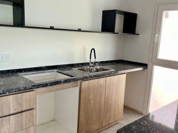 DEPTO 2 AMB VENTA EN ISLA DEL ESTE C VISTA AL RIO