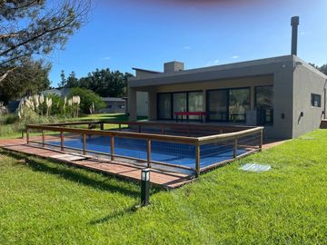 VENTA CASA COSTA ESMERALDA