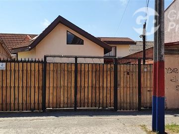 Casa en Venta en plaza de armas de penco