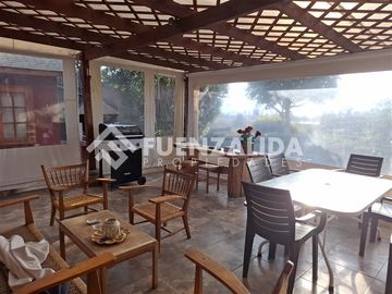 Casa en Venta en Casa a la calle