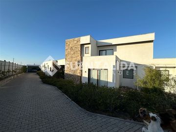 Casa en Venta en La Puntilla de La Herradura