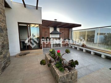 Casa en Venta en La Puntilla de La Herradura