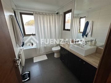 Casa en Venta en La Puntilla de La Herradura