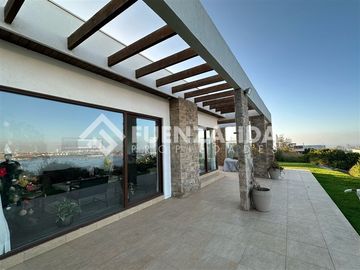 Casa en Venta en La Puntilla de La Herradura