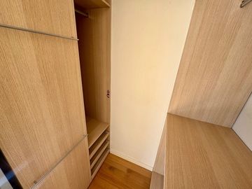 Venta Departamento 2 ambientes Puerto Madero