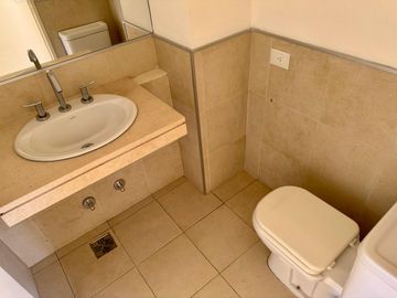 Venta Departamento 2 ambientes Puerto Madero