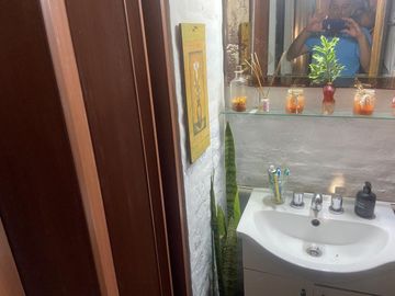VENTA CASA MULTIFAMILIAR EL TALAR CON PILETA