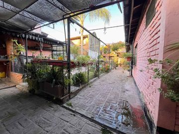 VENTA CASA MULTIFAMILIAR EL TALAR CON PILETA